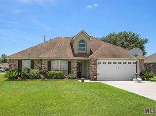 9960 Destrehan Ave, Denham Springs, LA 70706