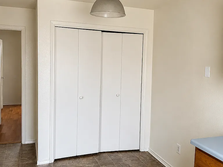 607 W Church Ave #1 — Photo 7