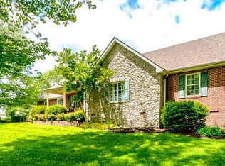 5686 Slate Lick Rd, London, KY 40741