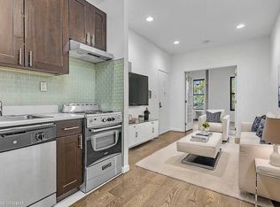 32 Garnet St #4LL, Brooklyn, NY 11231