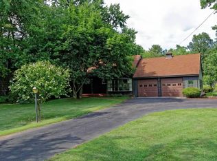 1031 Ballston Lake Rd, Ballston Lake, NY 12019