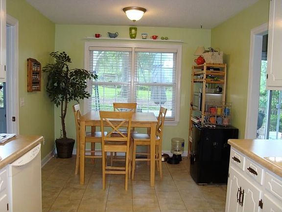 Breakfast Nook