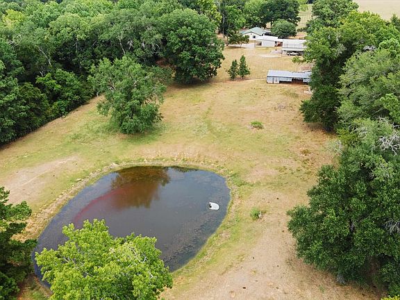 4th image of 734 County Road 3025