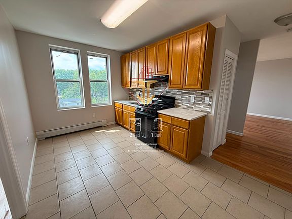 2nd image of 572 57th St APT 33