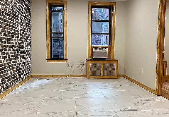 2nd image of 83 Bayard St #1