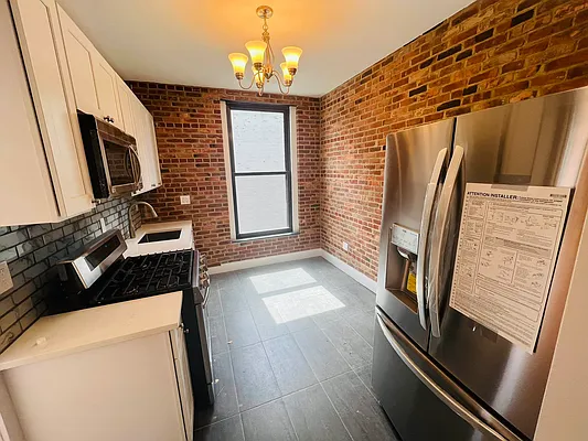 Rented by null | media 19