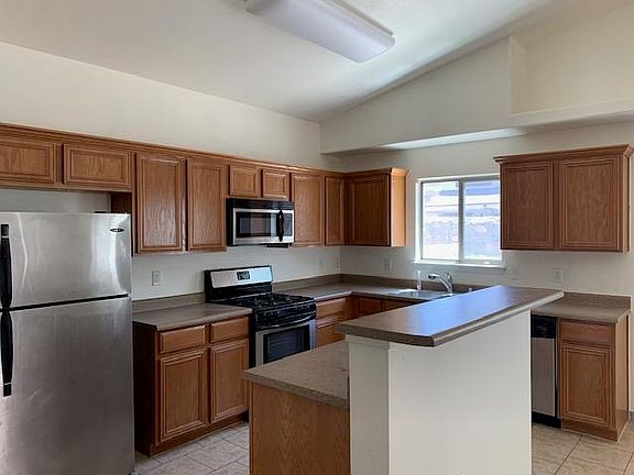 3rd image of 12704 Tierra Alexis Dr