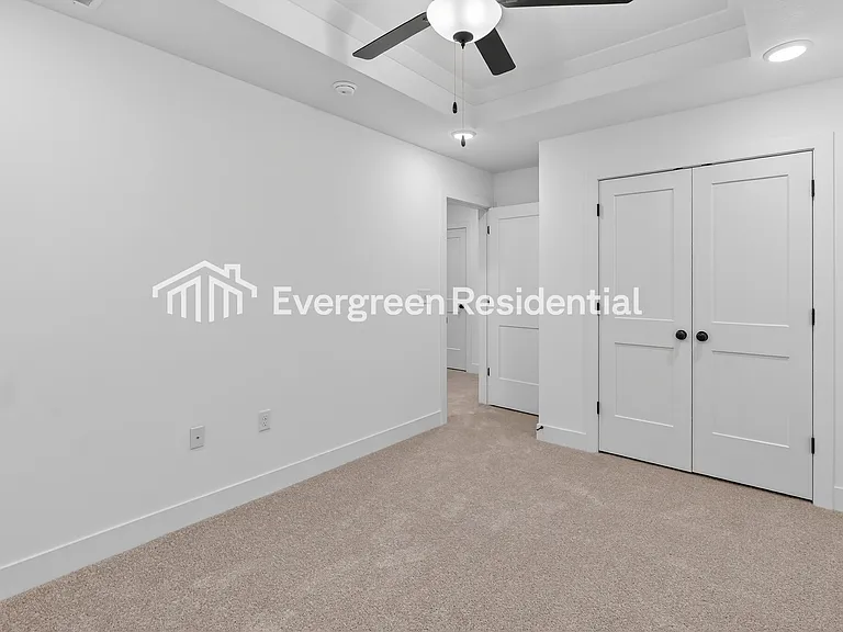 8221 N Berkley Ave — Photo 10