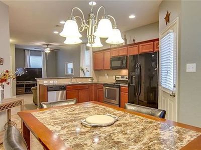 5913 Red Bud Ridge Ln, Austin, TX, 78744