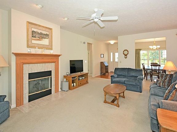 2nd image of 37825 Briar Lakes Dr