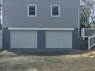 52 Engelke Ave, Huntington Station, NY 11746