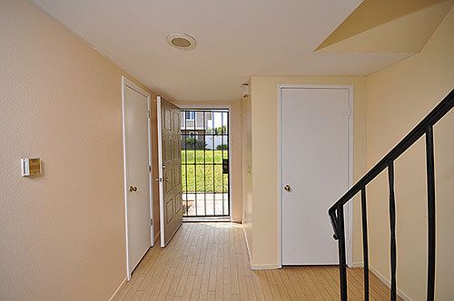 4th image of 2112 E Vista Way APT 15