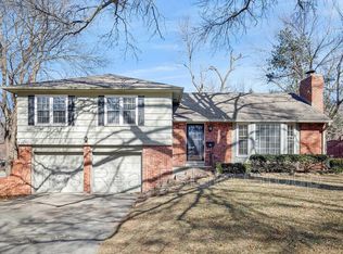 5412 W 80th St, Prairie Village, KS 66208
