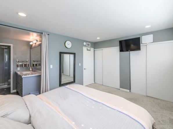 (undisclosed Address), Cypress, CA 90630
