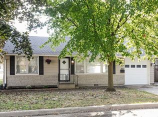 300 Dwight Ave, Joliet, IL 60436