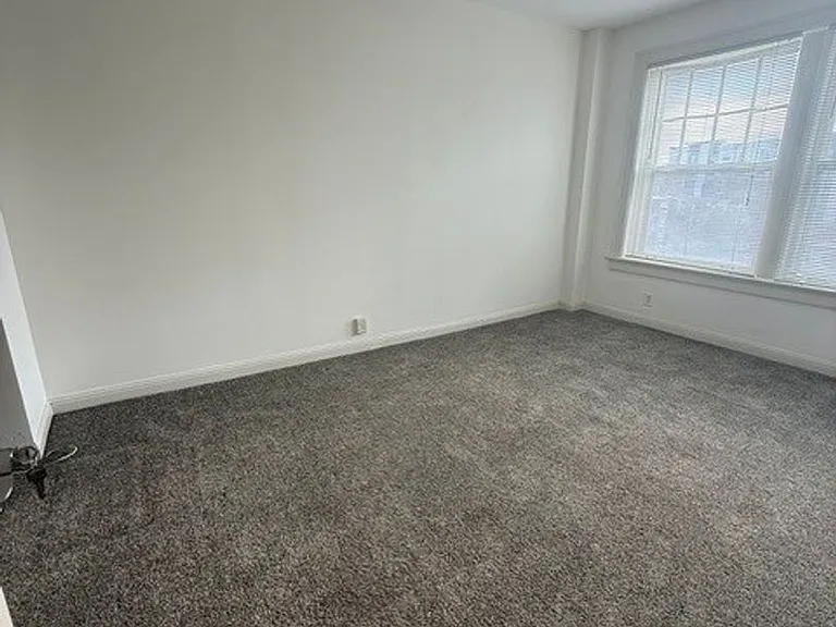 329 Belt Ave #401 — Photo 15