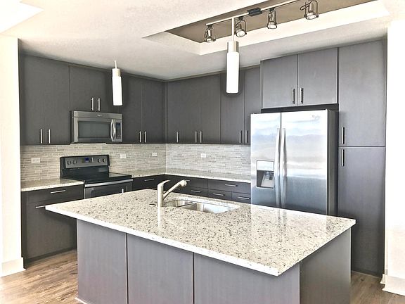 5th image of 119 Nueces St #1806