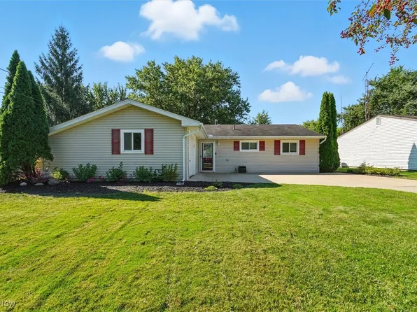 2648 Fairfax St, Streetsboro, OH 44241