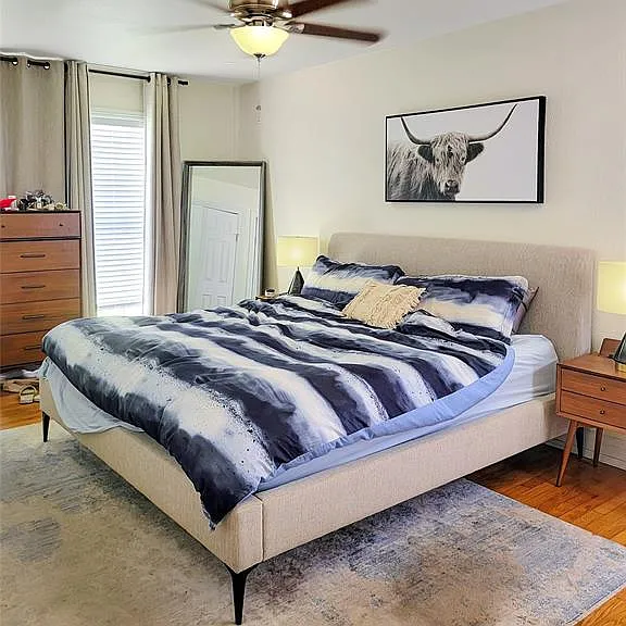 2413 Bahama Rd — Photo 10