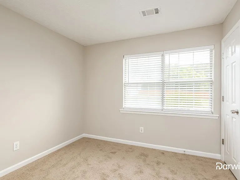 3710 Cobblestone Dr — Photo 7