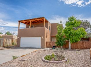 1942 Morris Pl, Santa Fe, NM 87505