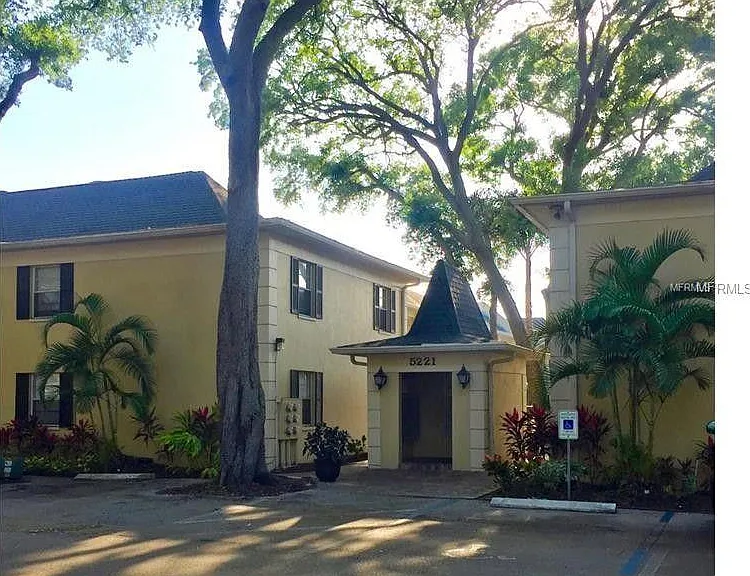 5221 S Bayshore Blvd #54 — Photo 5