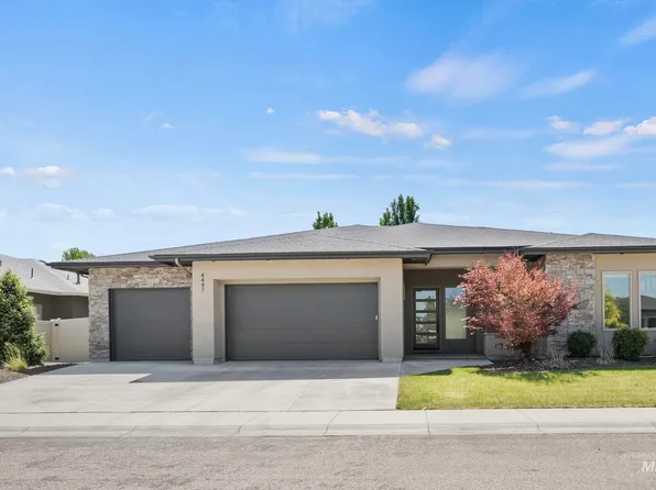 4447 E Copper Point Dr, Meridian, ID 83642