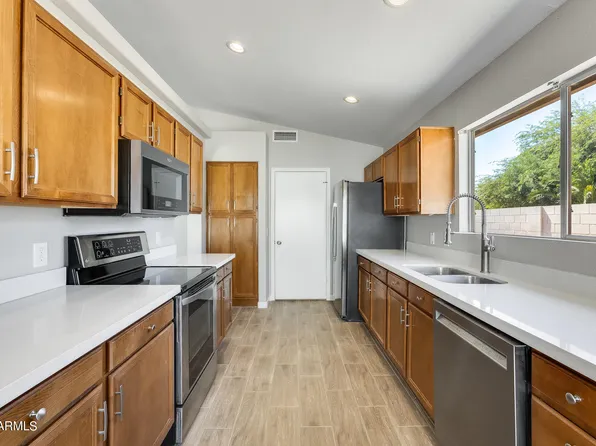 7806 W CHERYL Drive, Peoria, AZ 85345