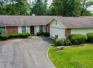 1 Dove Way Cir, Clinton, MS 39056