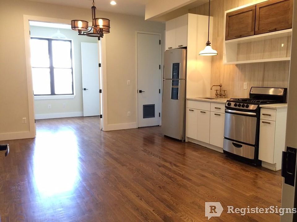 1st image of 291 Stockholm St