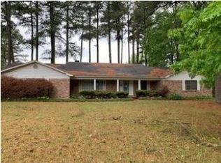 1404 S Texas St, Hope, AR 71801