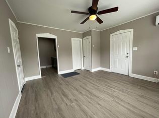 1413 Spruce St APT 3, Leavenworth, KS 66048
