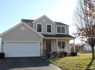 547 Moss Bank Ln, Lewis Center, OH 43035