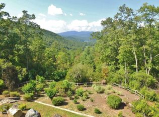 23 Scotty Ln, Clayton, GA 30525