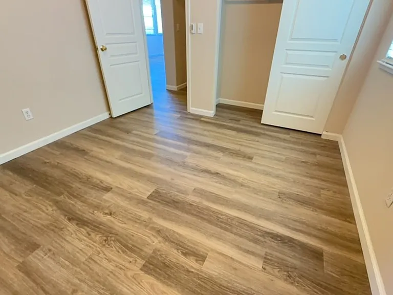 99 Jarvis Cir — Photo 15