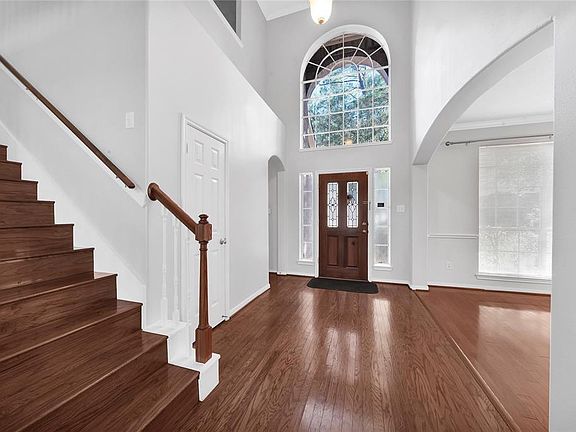 4th image of 6706 Amber Pine Ct