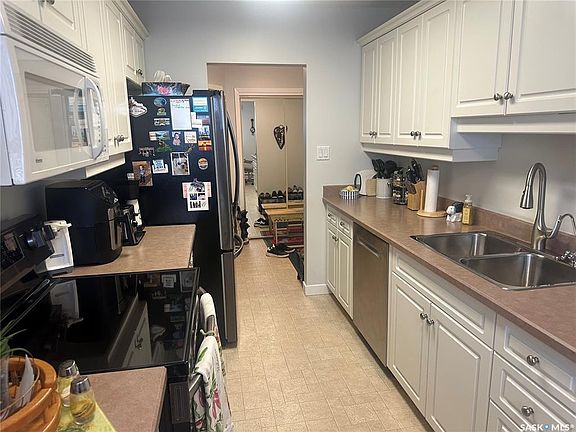 5th image of UNIT 17-4505 Rae STREET