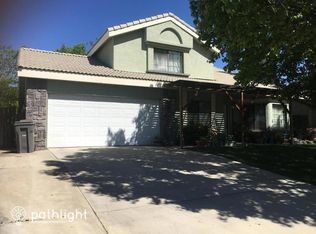 42514 52nd St W, Quartz Hill, CA 93536