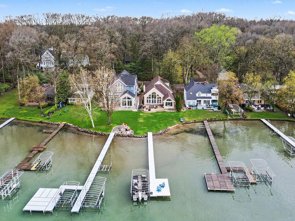 1st image of 2111 Idlewild Dr