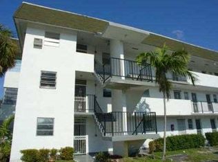 1400 NE 191st St APT 101, Miami, FL 33179