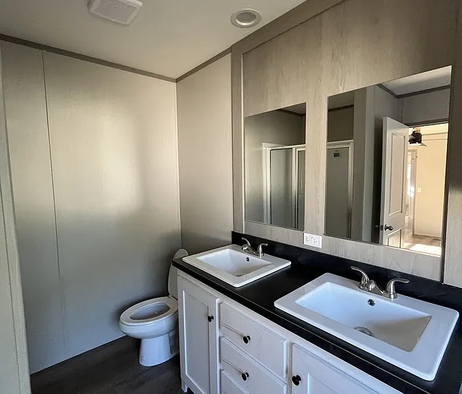 124 Strandberg Cir — Photo 23