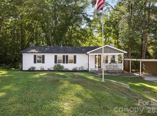 424 Arbor Dr, Waxhaw, NC 28173