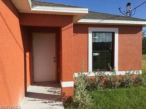 3rd image of 711 SE 7th St #713
