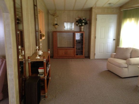 4th image of 85 Hickory Branch Ln #10