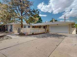 7609 Comanche Rd NE, Albuquerque, NM 87110