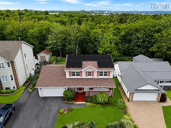 3rd image of 107 Lancaster Dr