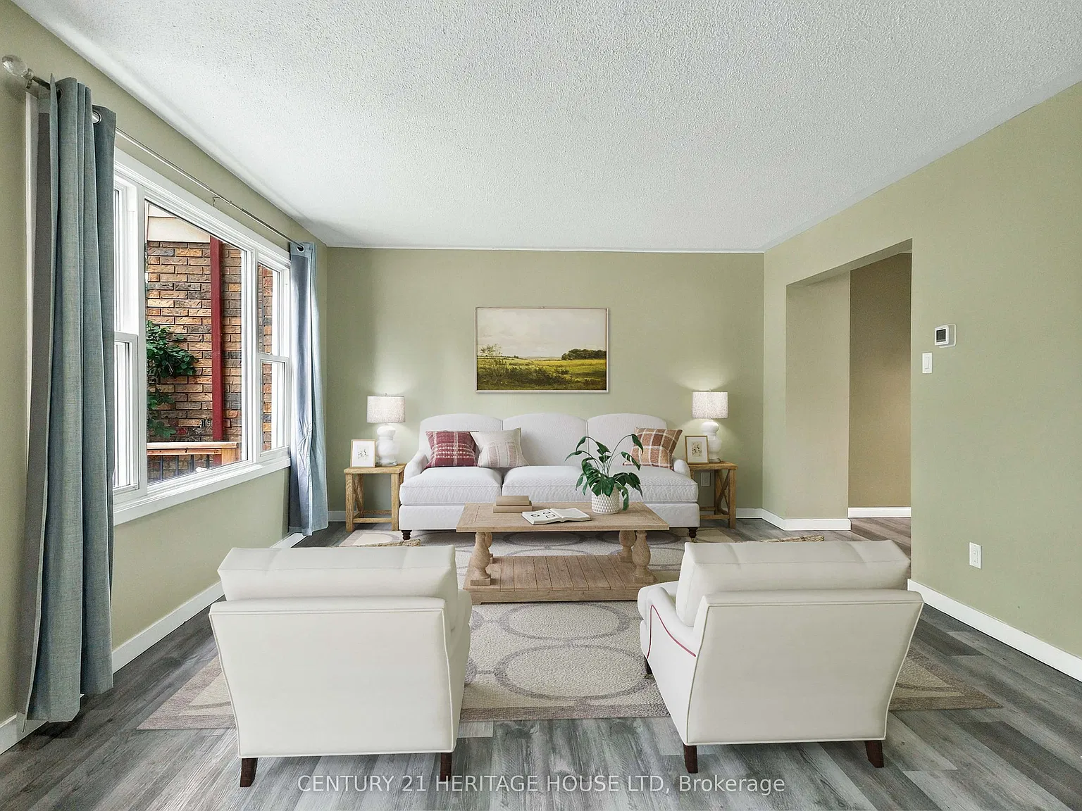 3 bed, $2,400 — Photo 4