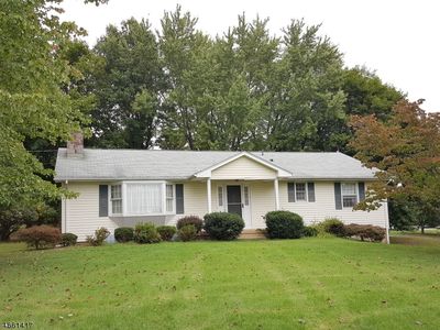 226 Summer Rd, Neshanic Station, NJ, 08853