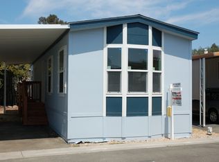 521 Angelus St, Santa Rosa, CA 95403