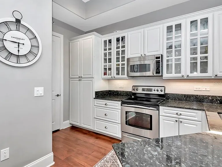 275 Bayshore Blvd #1708 — Photo 10